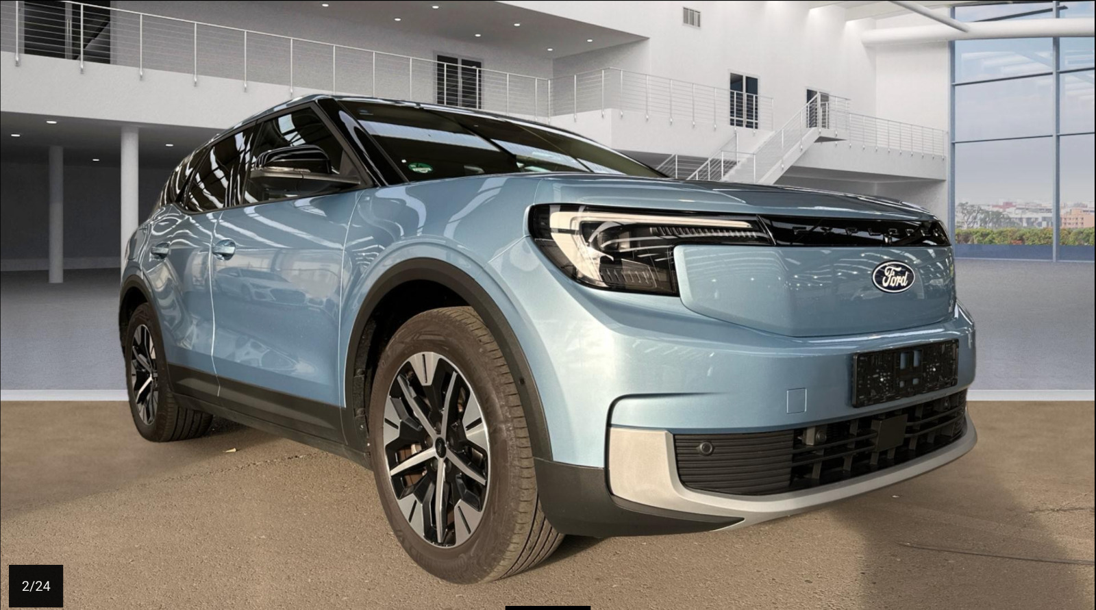 Ford Explorer 77 Select Extended Range