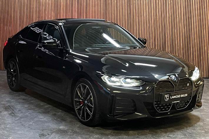 Sort BMW i4 fra 2023