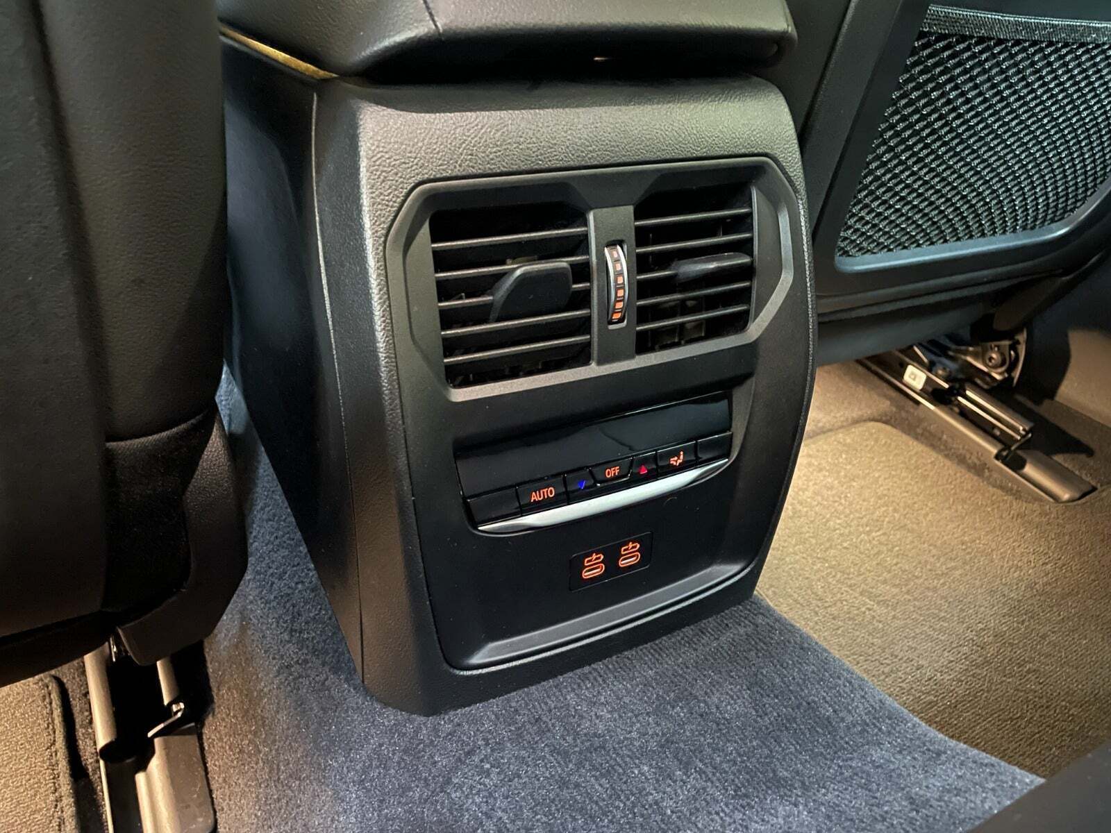 Hvid BMW i4 fra 2022