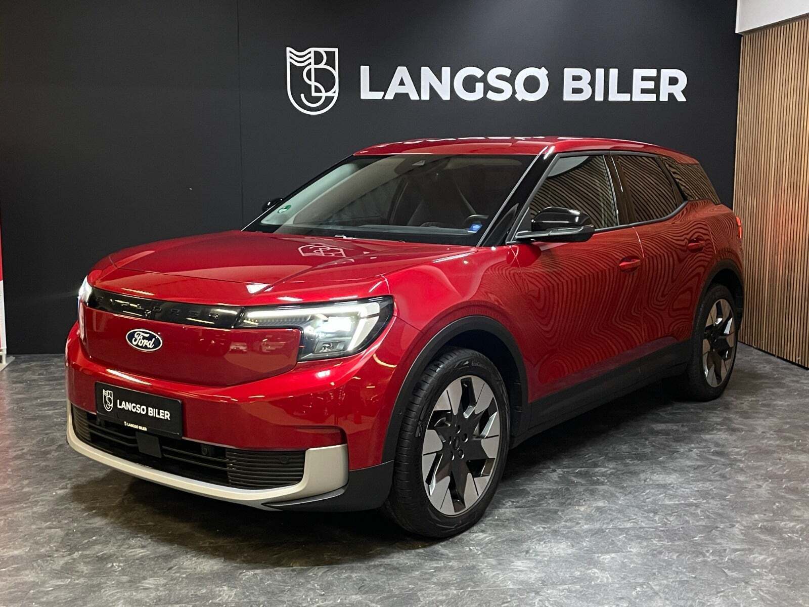 Ford Explorer 79 Premium Extended Range AWD