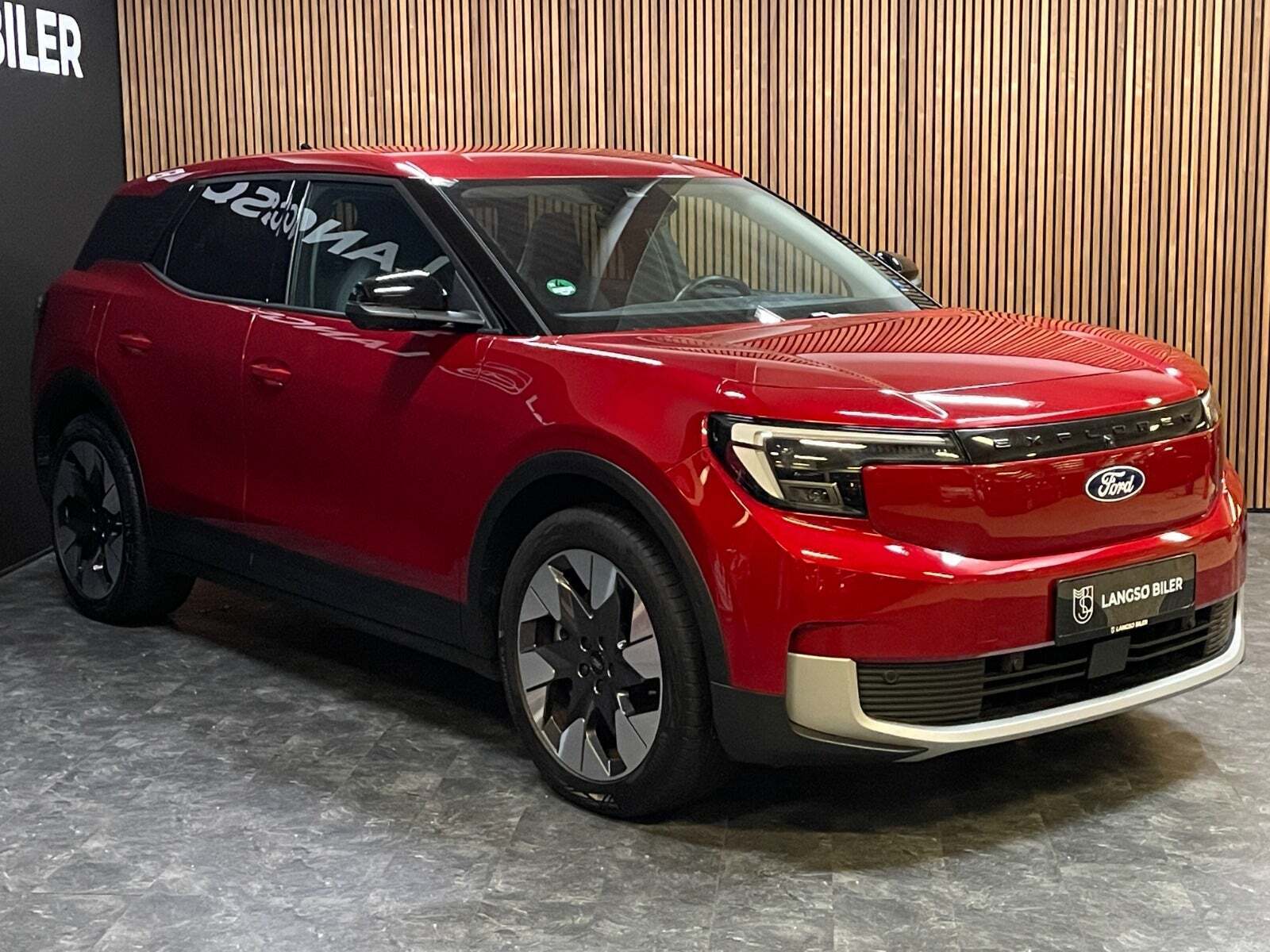 Ford Explorer 79 Premium Extended Range AWD