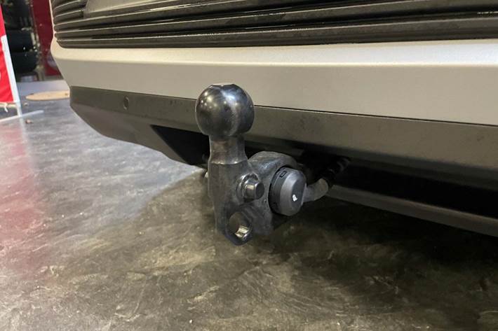 Rød Ford Explorer fra 2025