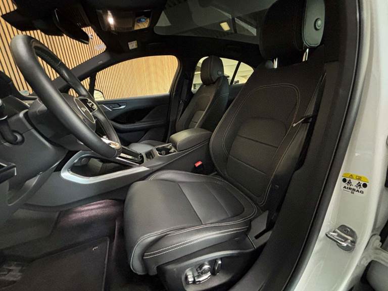 Jaguar I-Pace EV400 HSE AWD