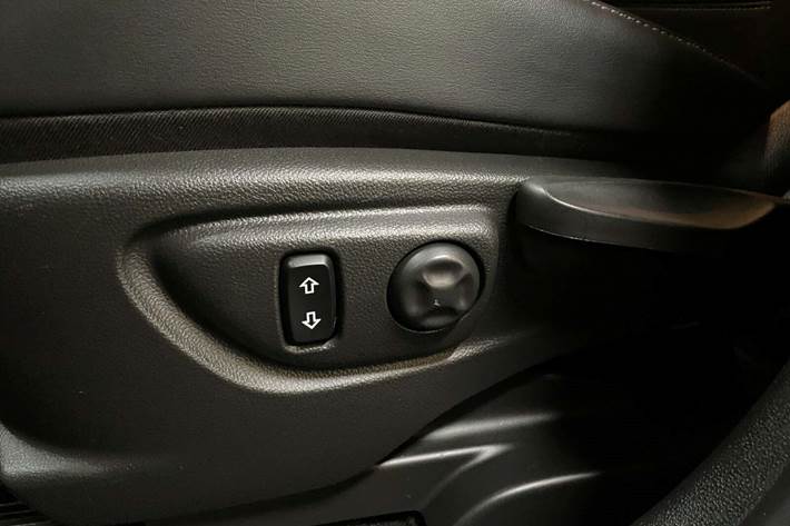 Sølv Opel Mokka X fra 2017