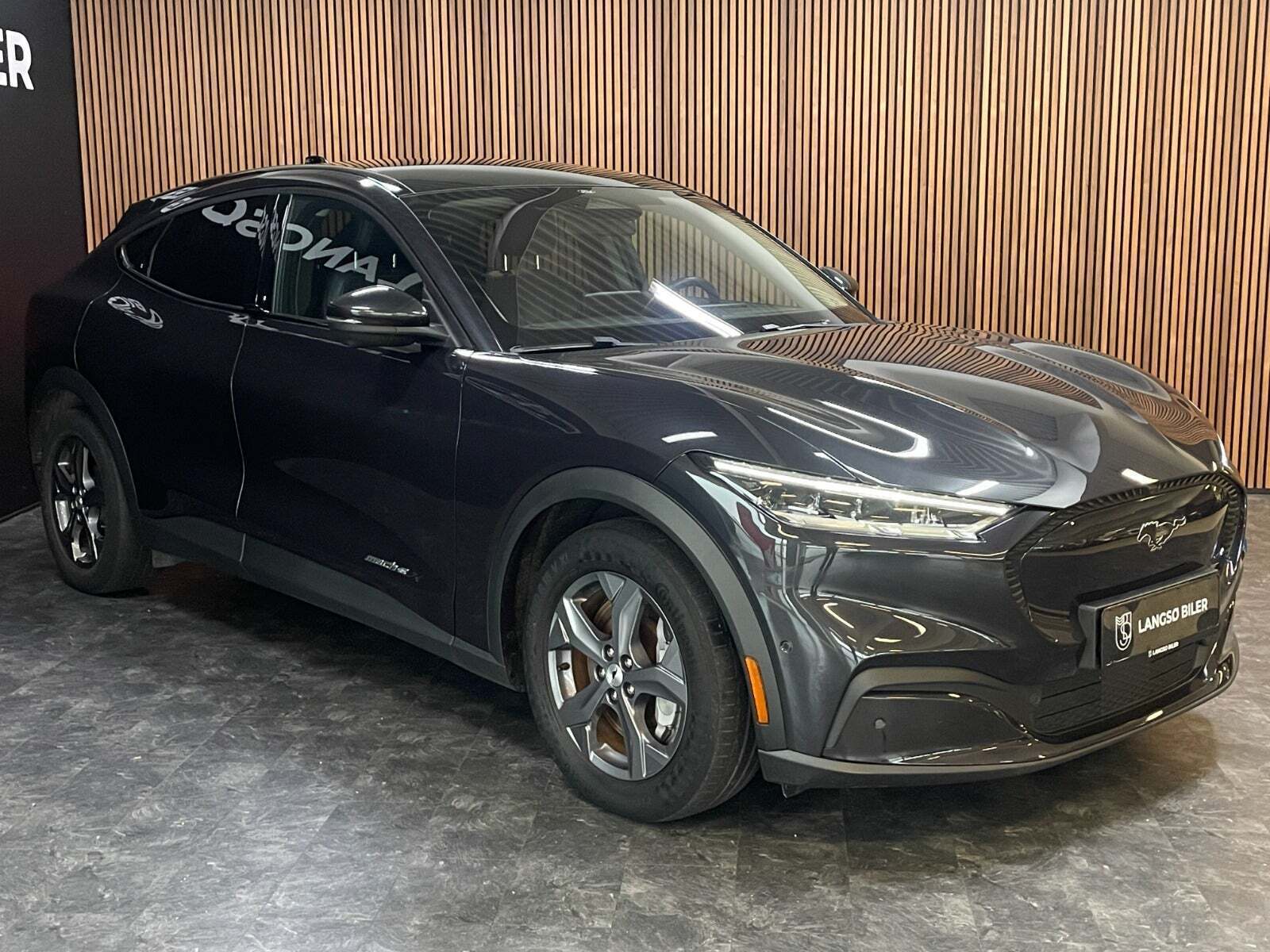 Ford Mustang Mach-E 88 Premium Extended Range