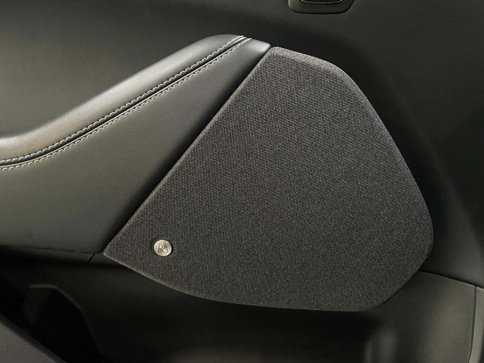 Grå Ford Mustang Mach-E fra 2022