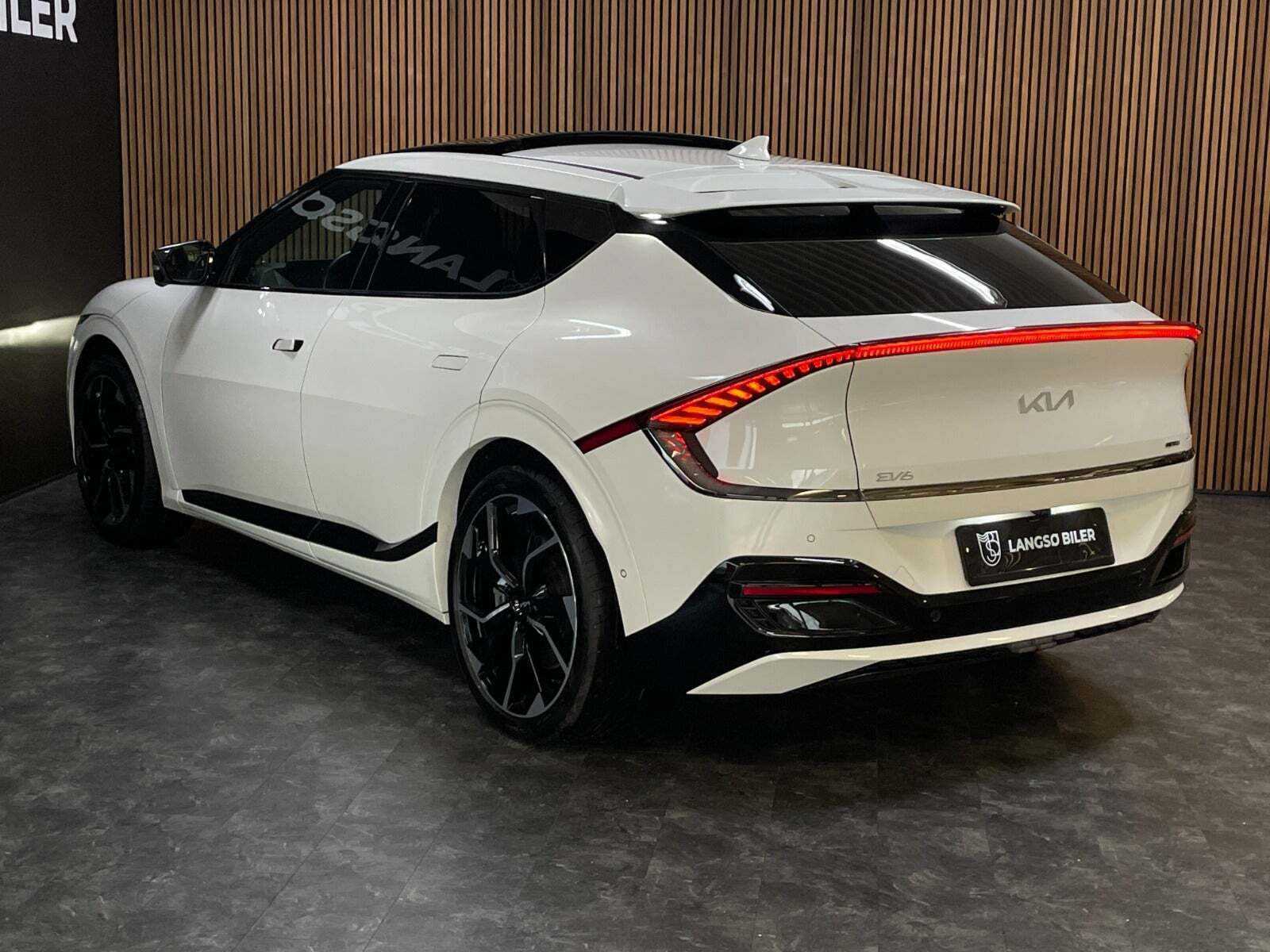 Hvid Kia EV6 fra 2021