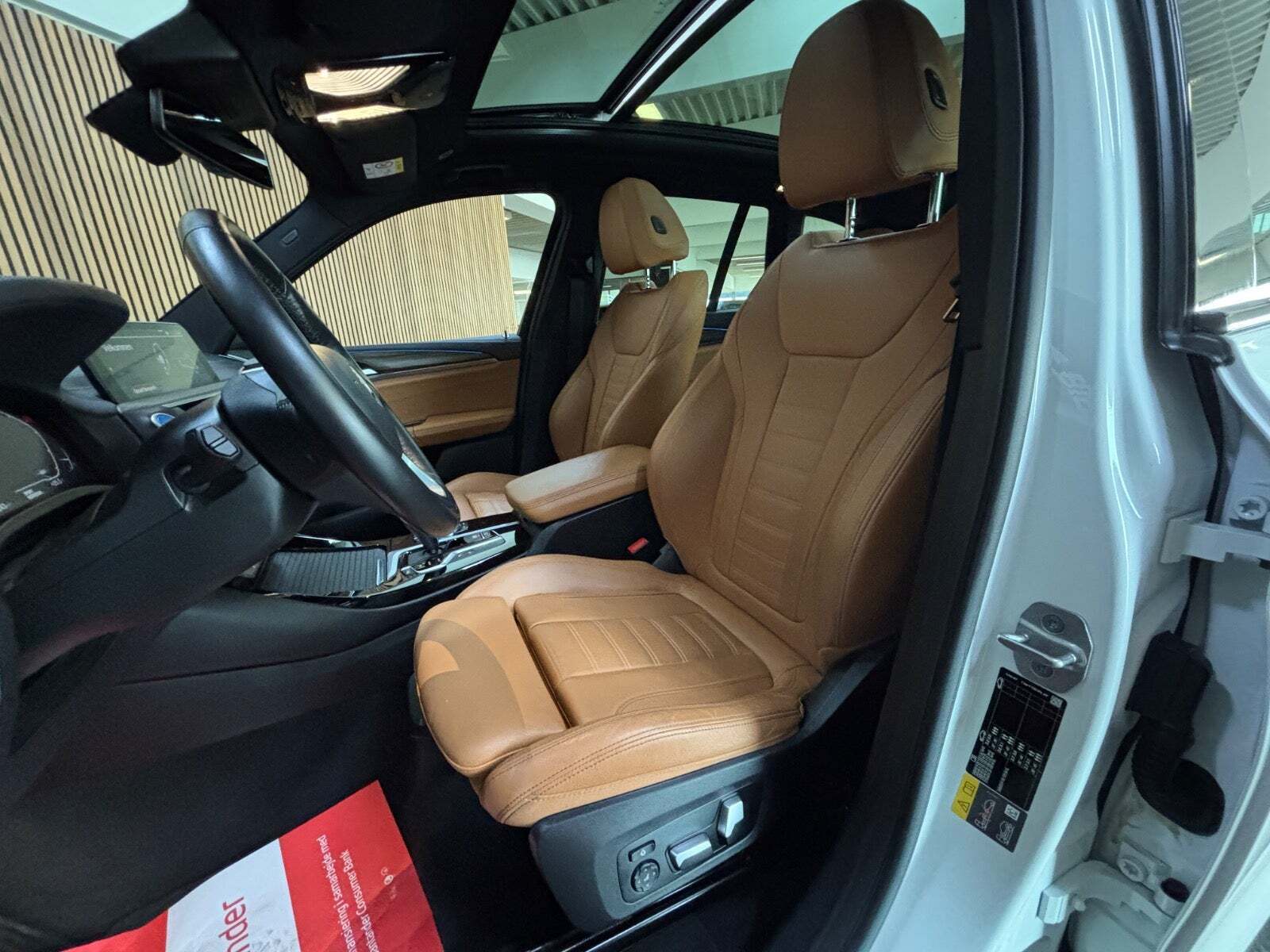 BMW iX3 Charged Plus