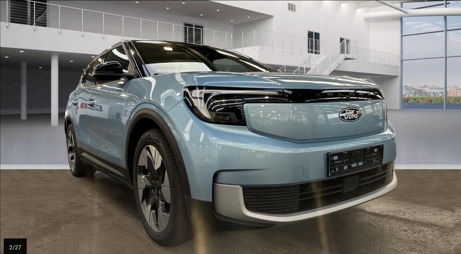 Ford Explorer 77 Premium Extended Range