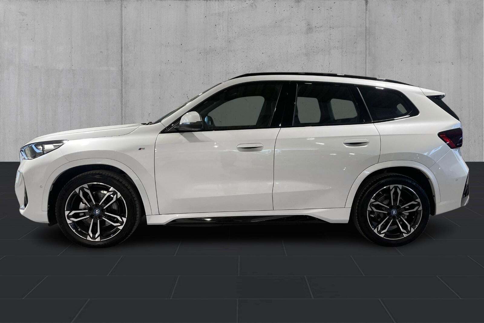 BMW iX1 eDrive20 M-Sport