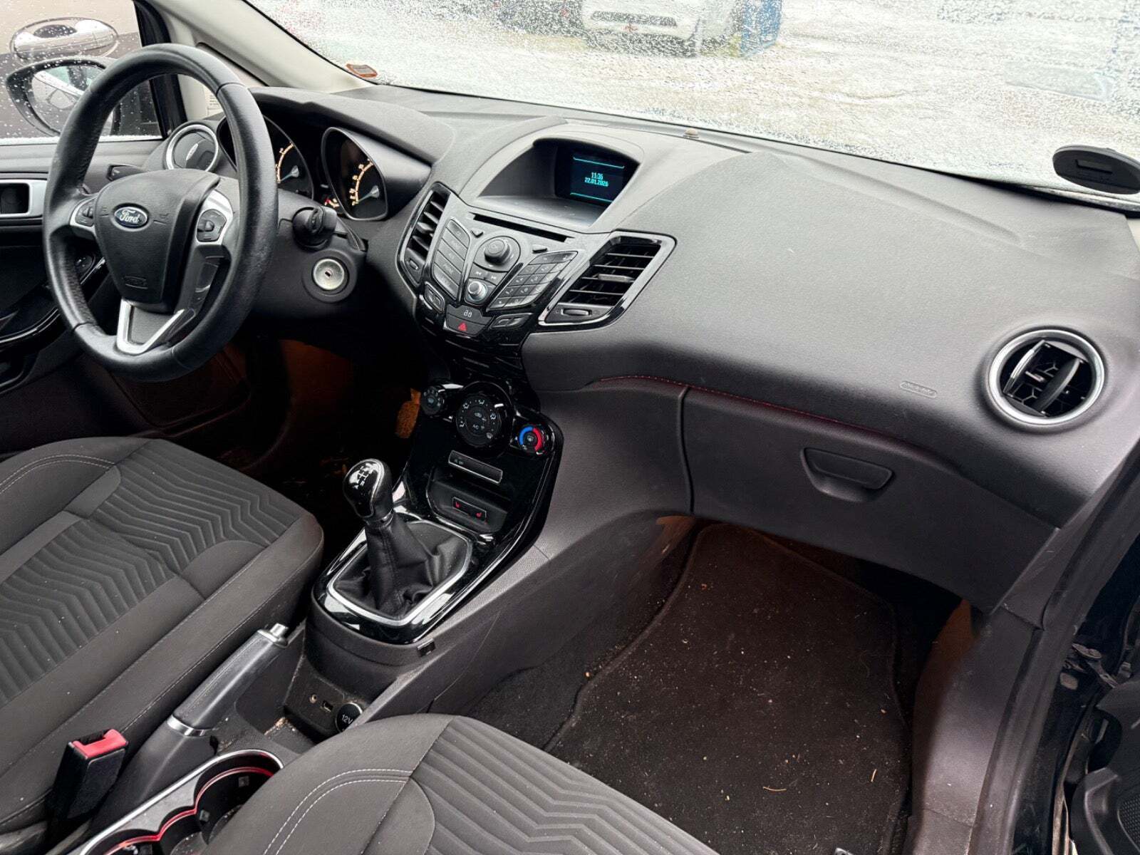 Sort Ford Fiesta fra 2014