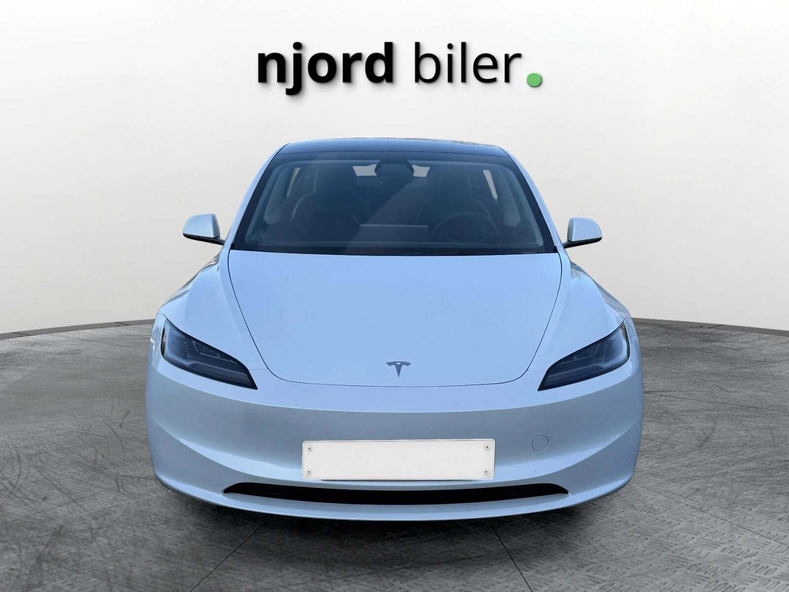 Tesla Model 3 RWD