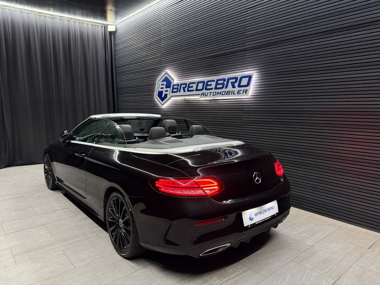 Mercedes C200 1,5 AMG Line Cabriolet aut.