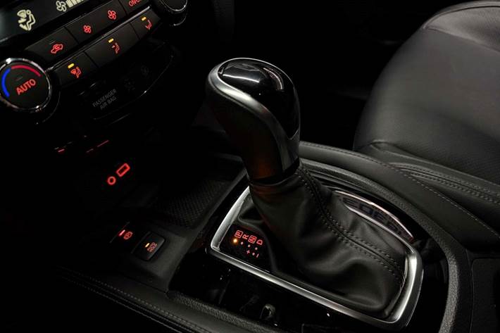 Bronze Nissan X-Trail fra 2020