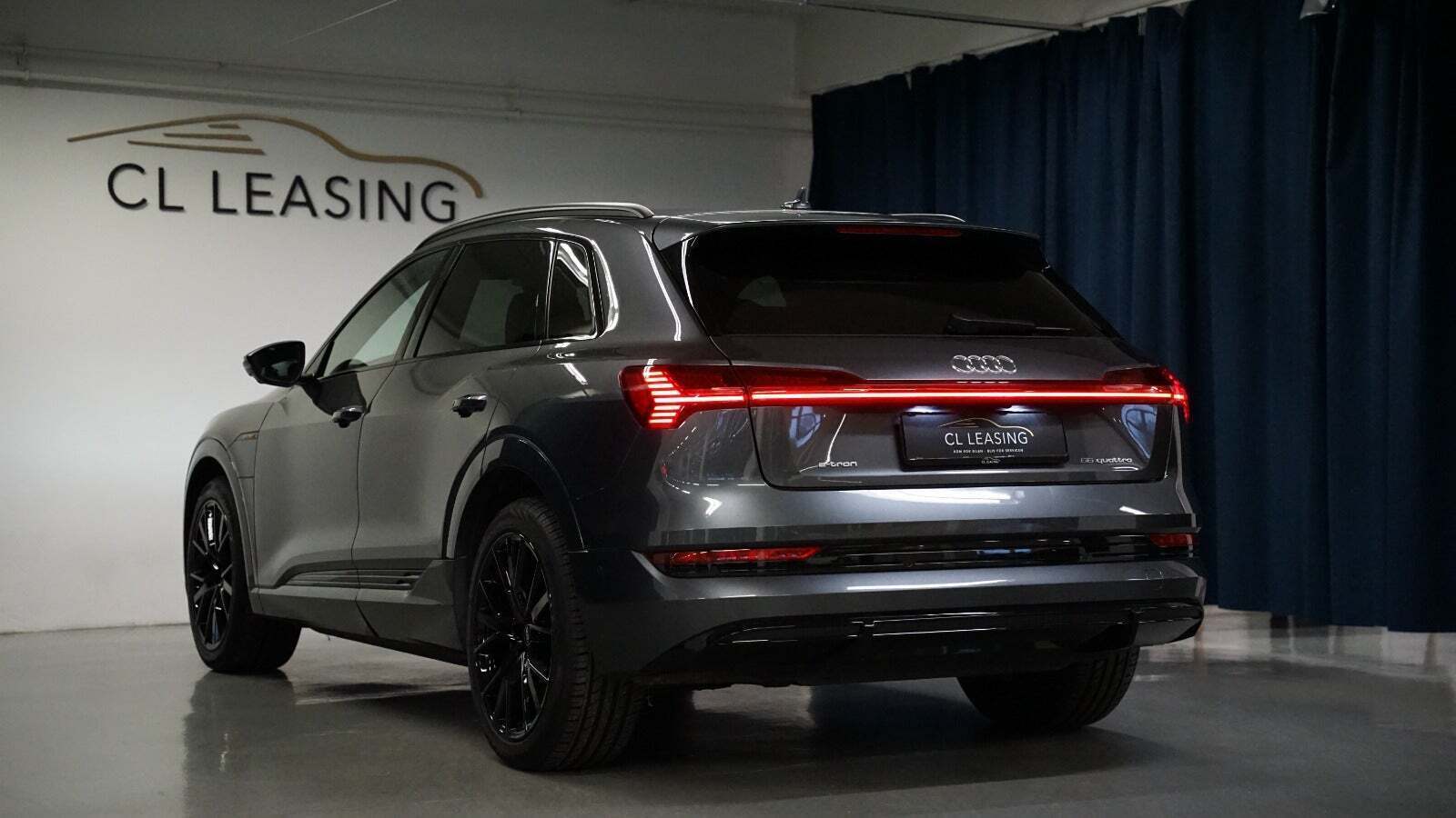 Audi e-tron 55 S-line quattro