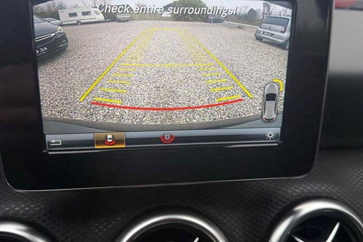 Sort Mercedes A200 fra 2017