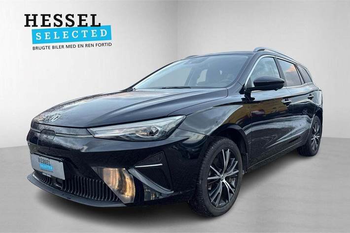 Sort MG 5 fra 2023 set udefra