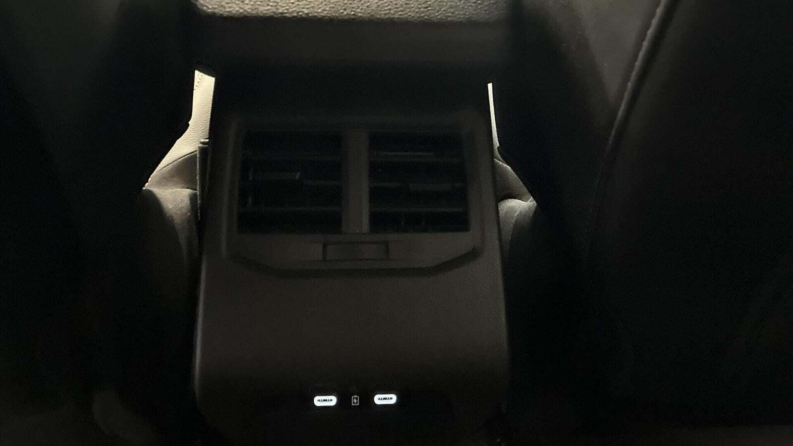 Rød Renault Scenic E-Tech fra 2024