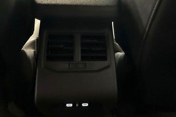 Rød Renault Scenic E-Tech fra 2024