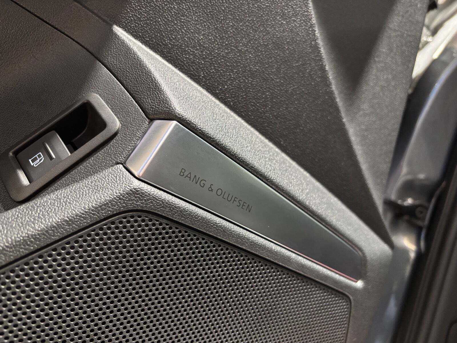 Grå Audi A3 fra 2021