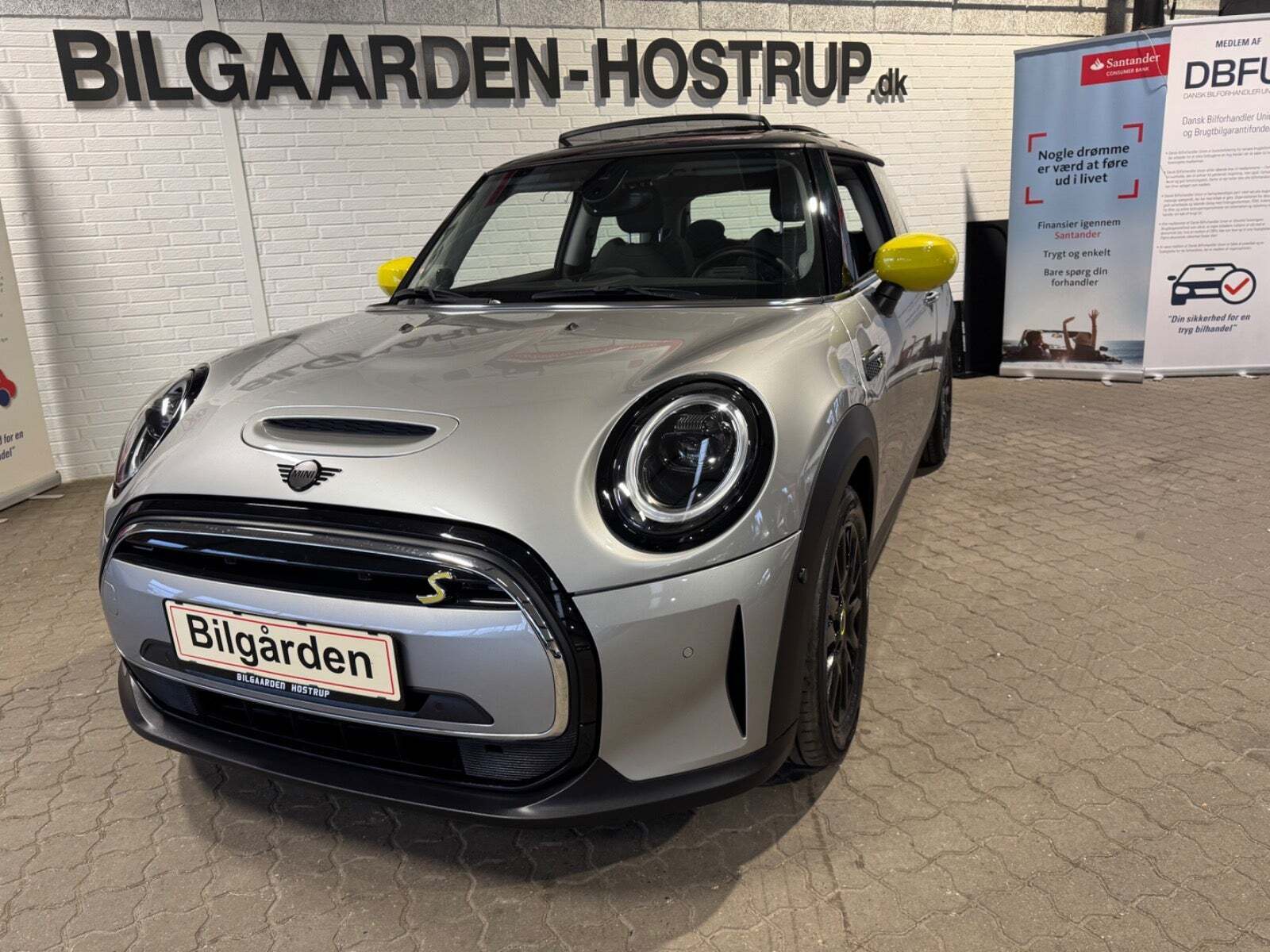 Mini Cooper SE Maximise