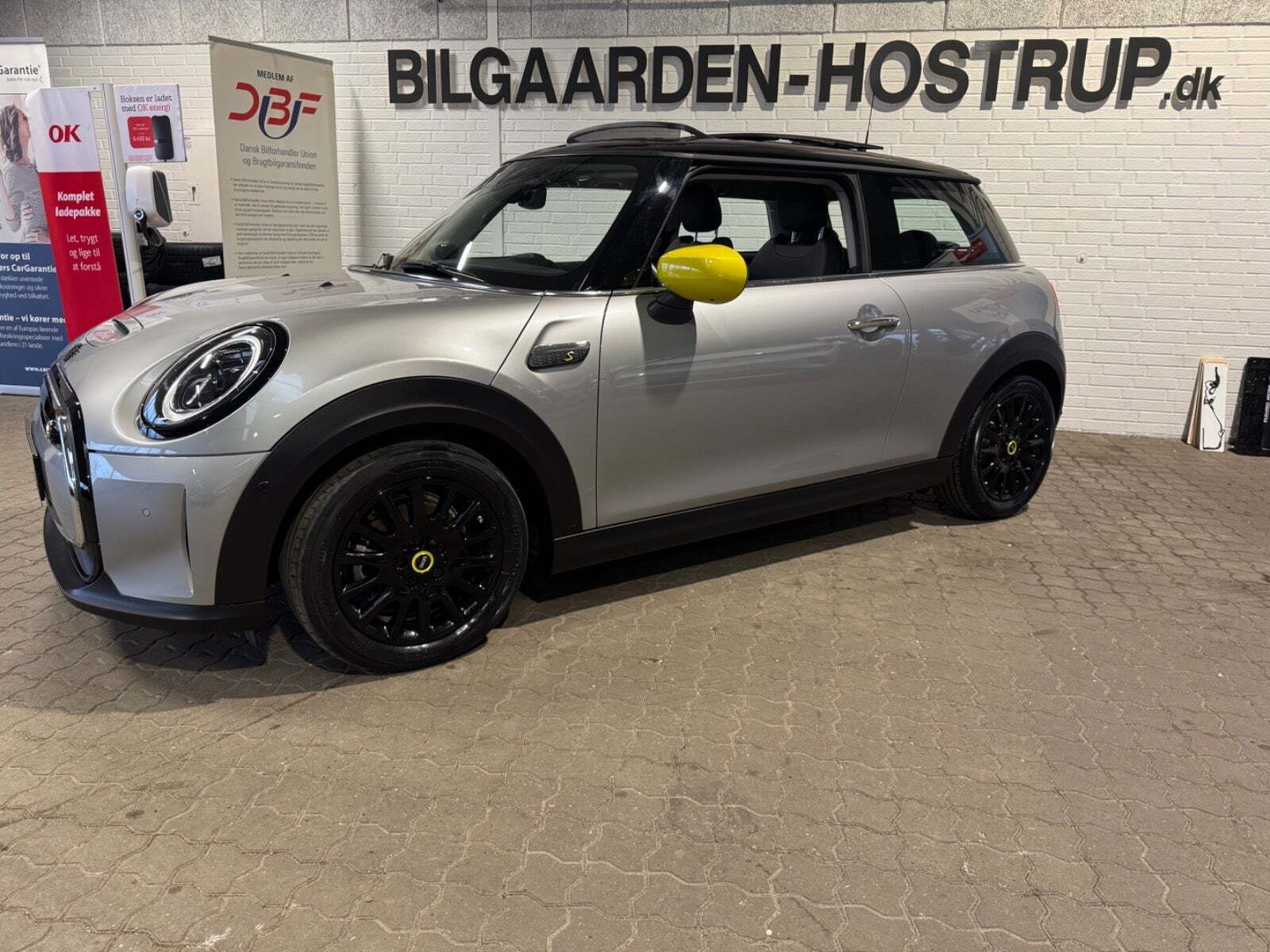 Mini Cooper SE Maximise