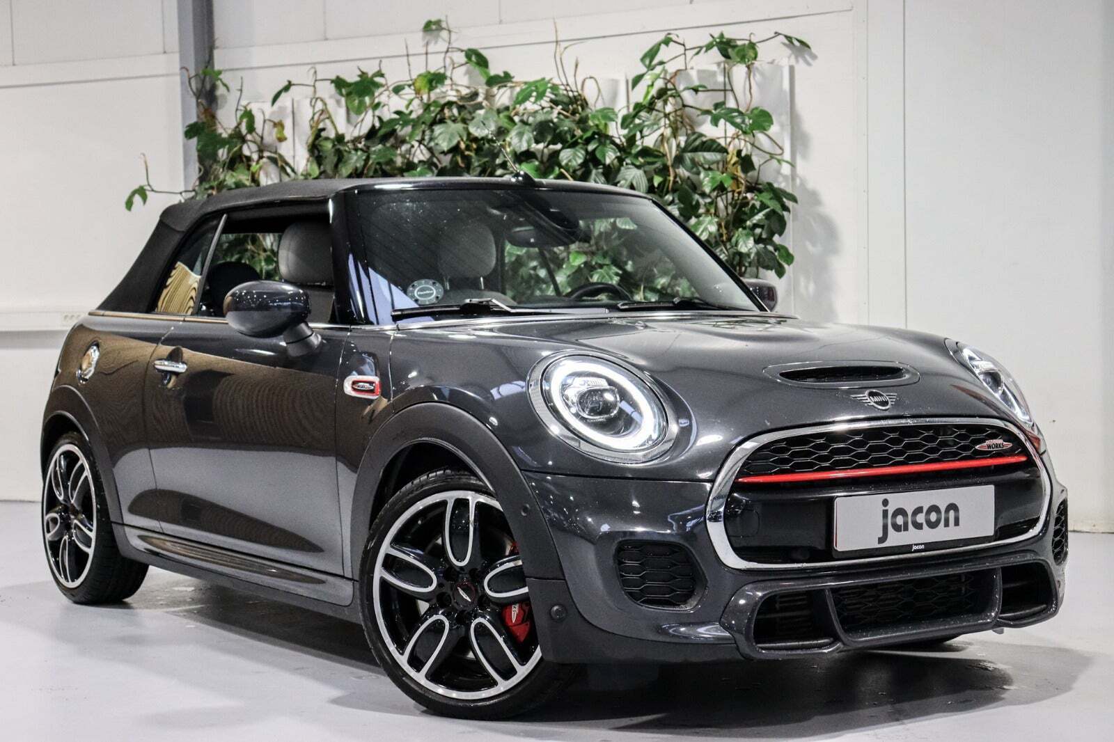 Mini Cooper S 2,0 JC Works Cabriolet aut.