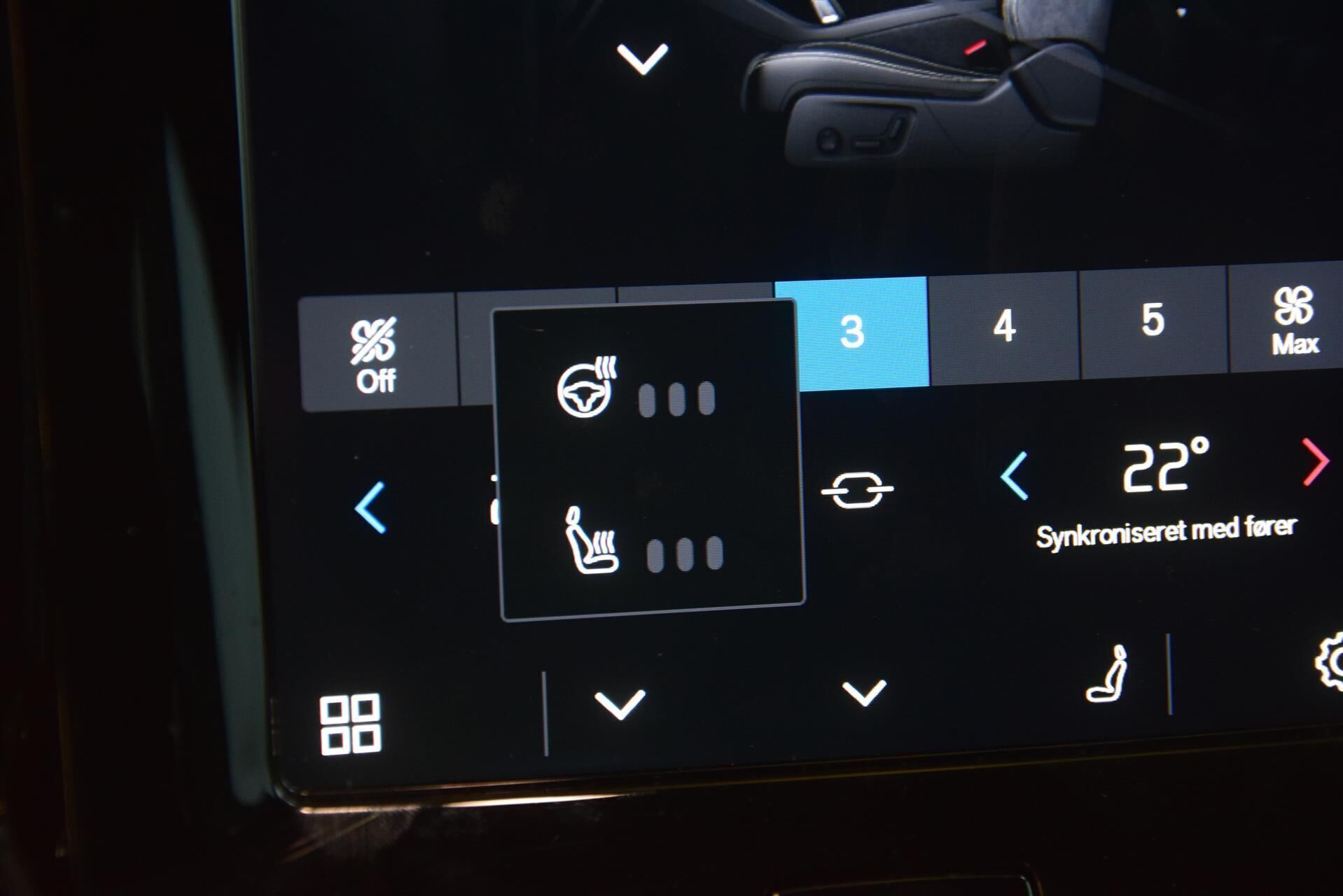 Sort Volvo XC40 fra 2022