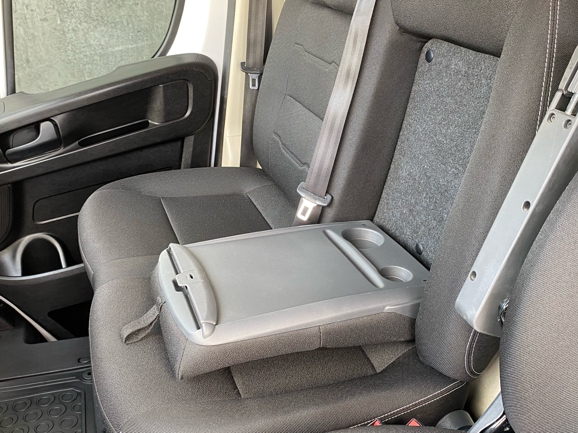 Hvid Fiat Ducato fra 2023