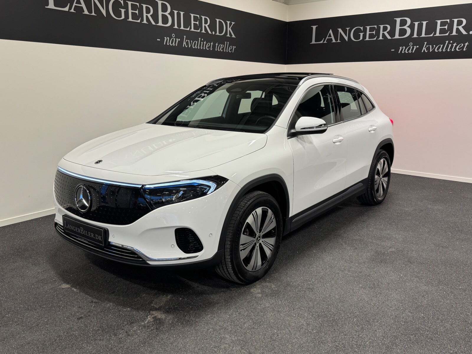 Mercedes EQA300 Progressive 4Matic