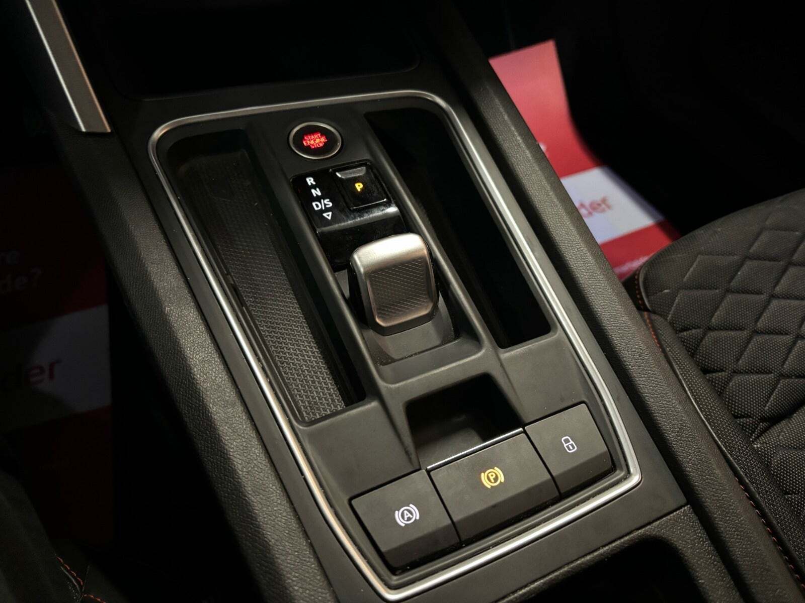 Hvid Seat Leon fra 2020