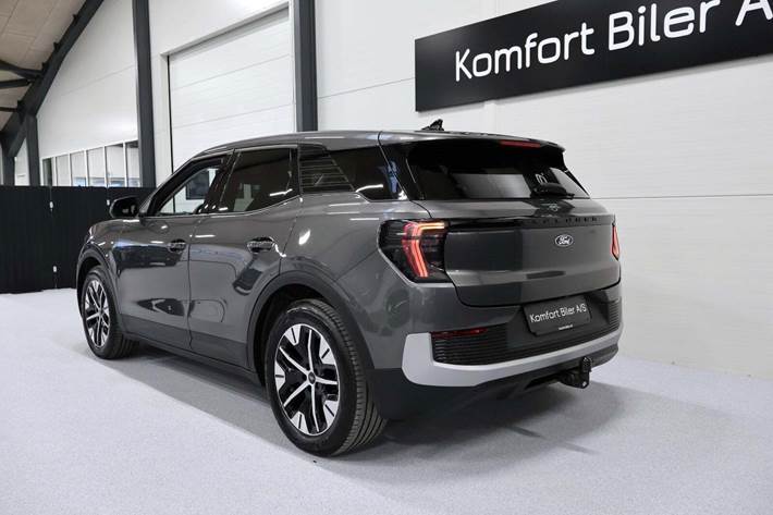 Grå Ford Explorer fra 2025