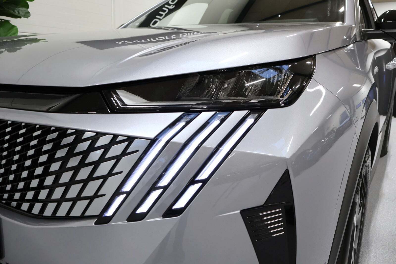 Peugeot e-5008 77 Allure Pack 7prs