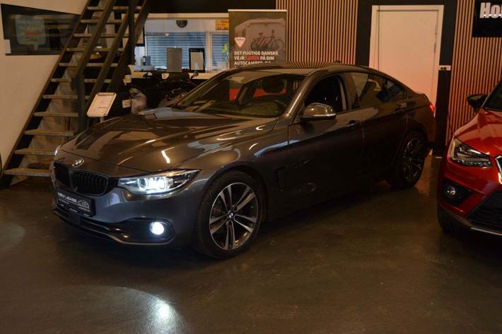 Grå BMW 420d fra 2020