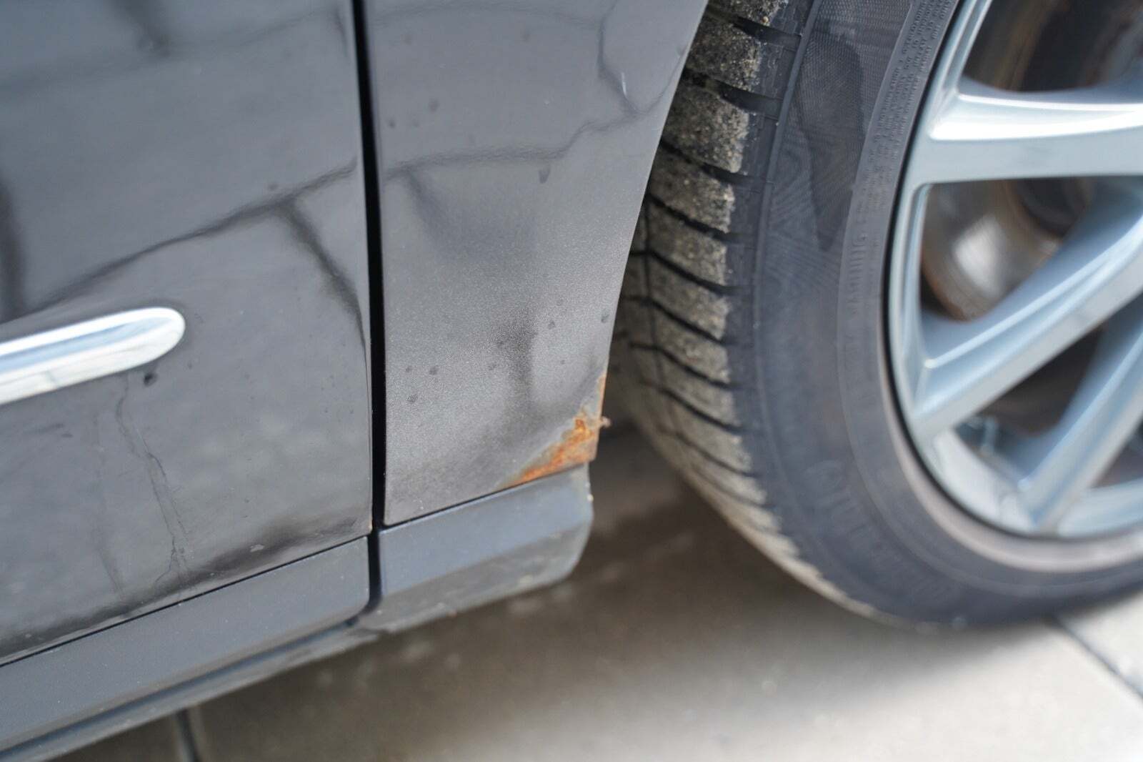 Sort VW Passat fra 2007