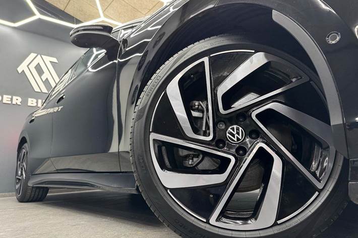 Sort VW ID.7 fra 2025