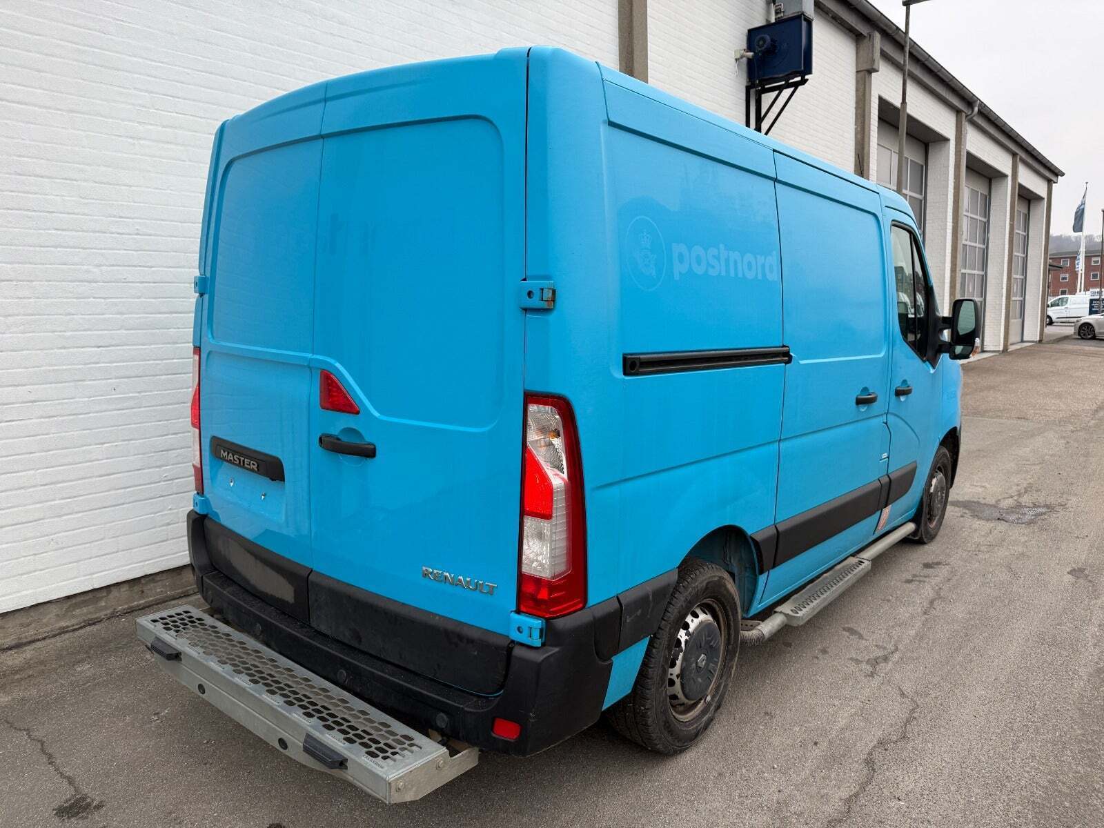 Renault Master IV T33 2,3 dCi 150 L1H1 Kassevogn aut.