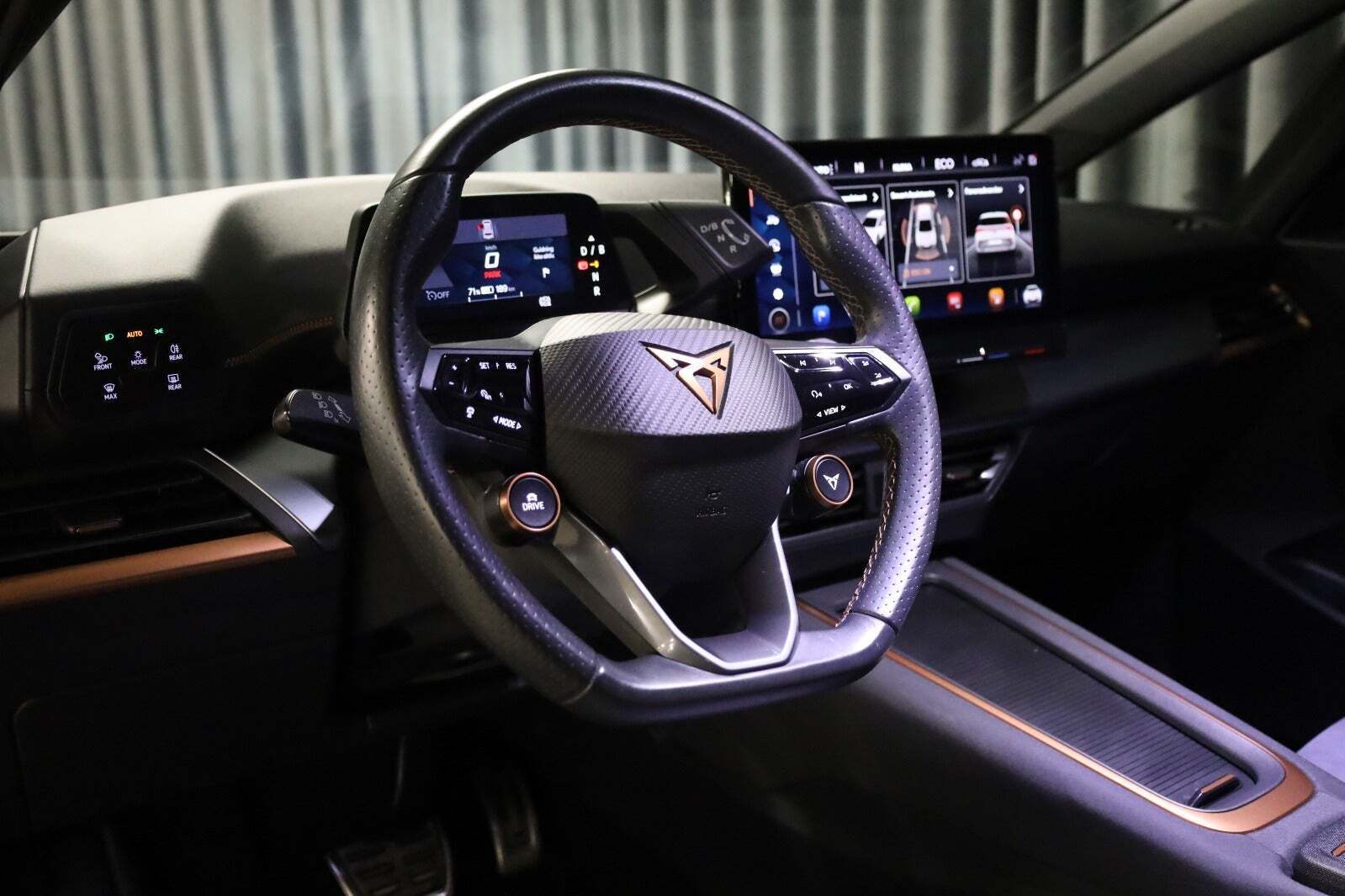 Cupra Born 77 e-Boost Dinamica Pack High