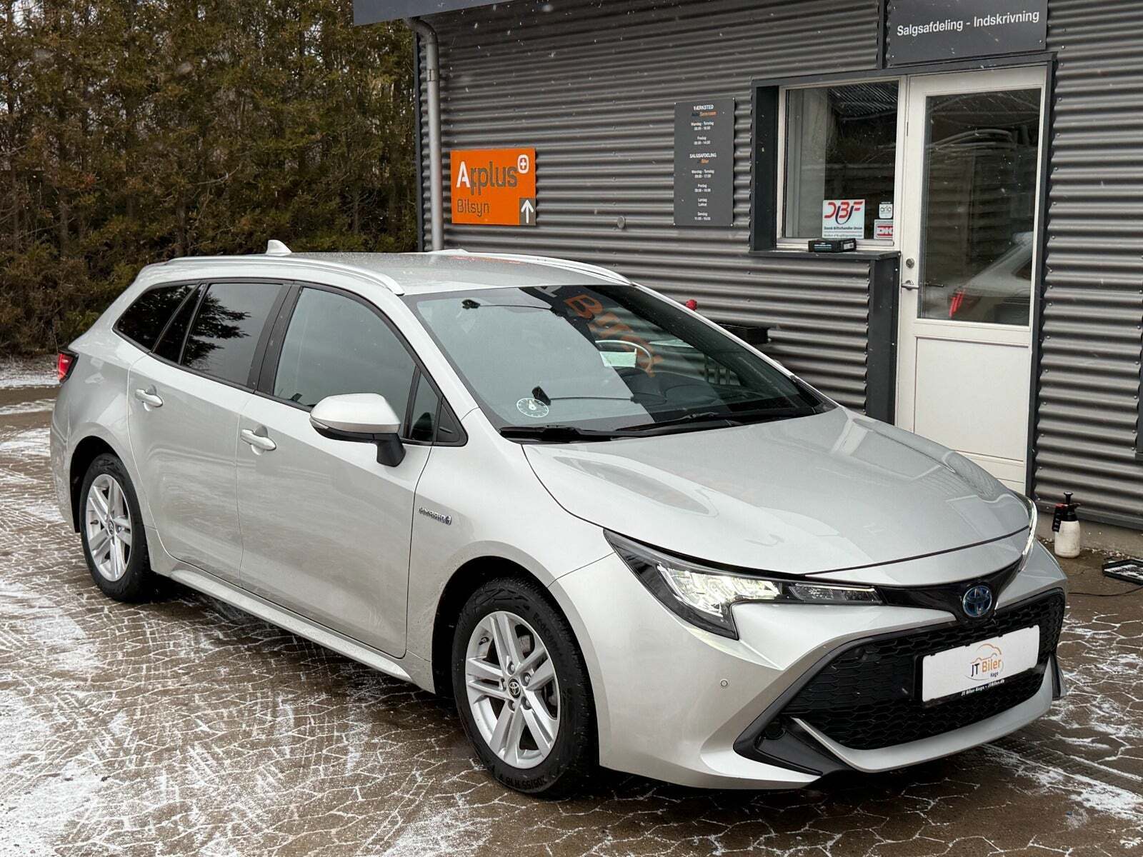 Toyota Corolla 1,8 Hybrid Active Smart Touring Sports MDS