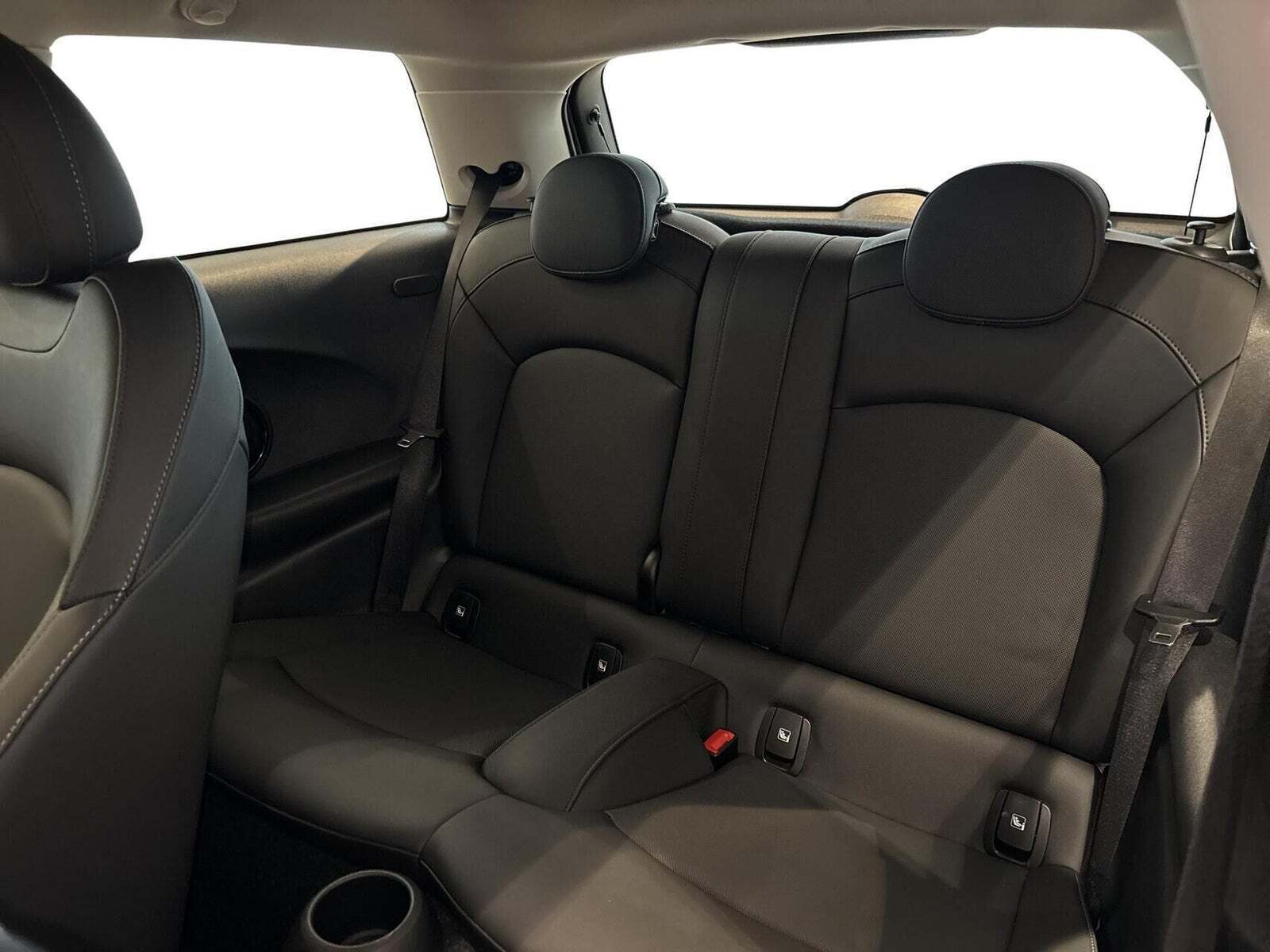 Mini Cooper SE Classic Trim