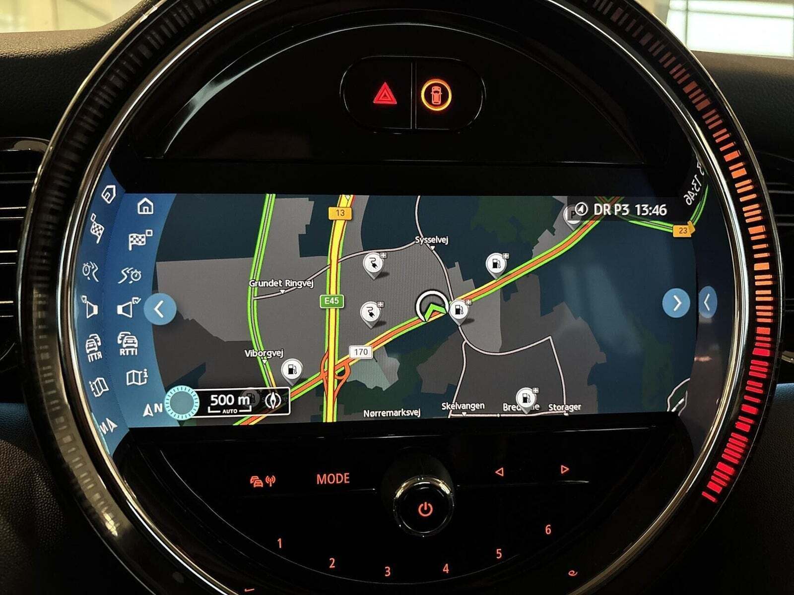 Sølv Mini Cooper SE fra 2024