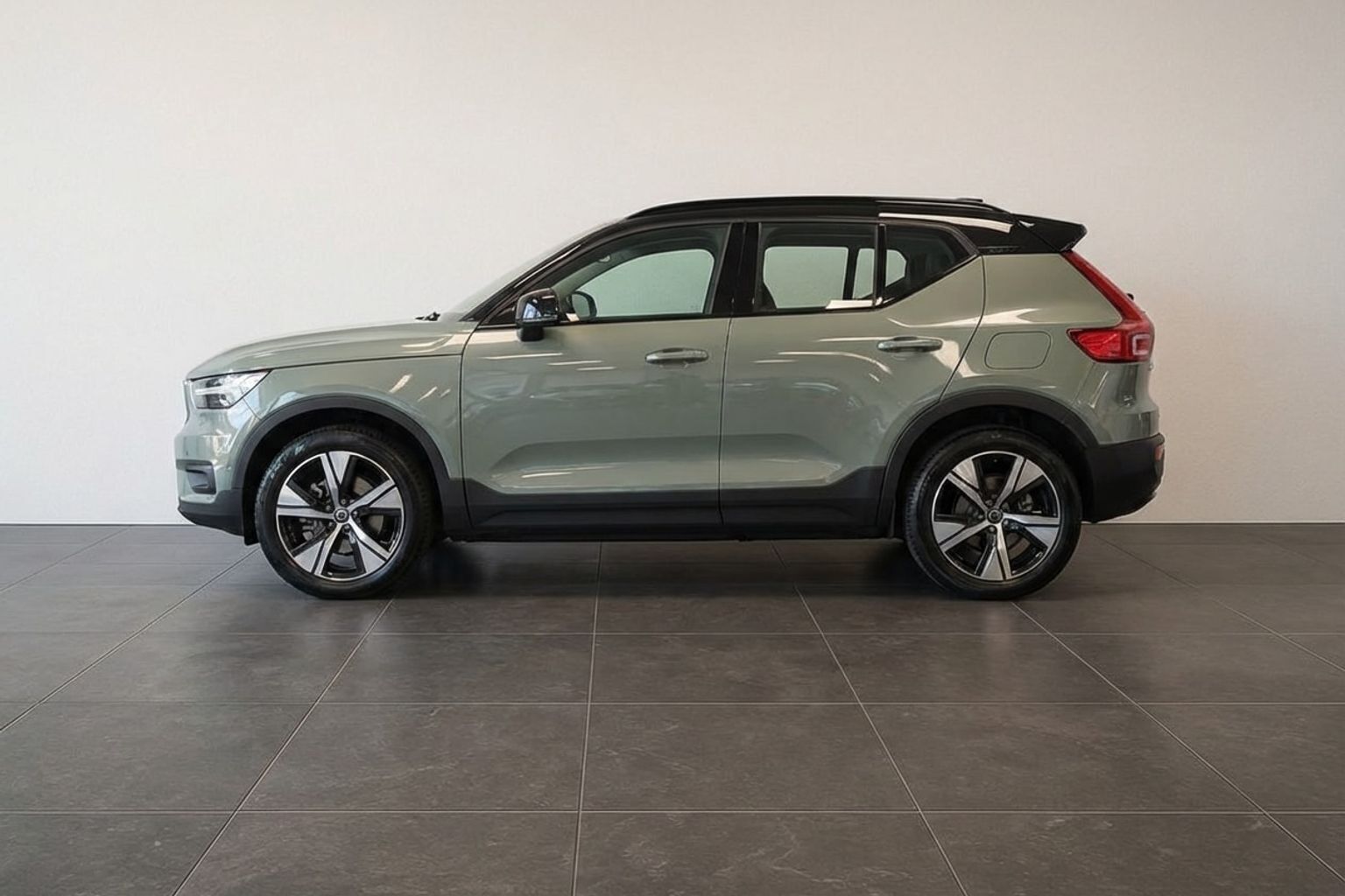 Volvo XC40 P8 Recharge Twin Pro AWD 408HK 5d Aut.