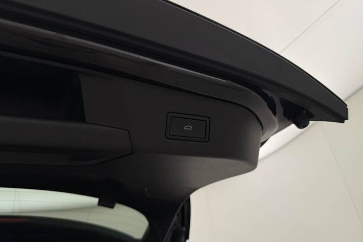 Grå VW ID.4 fra 2021