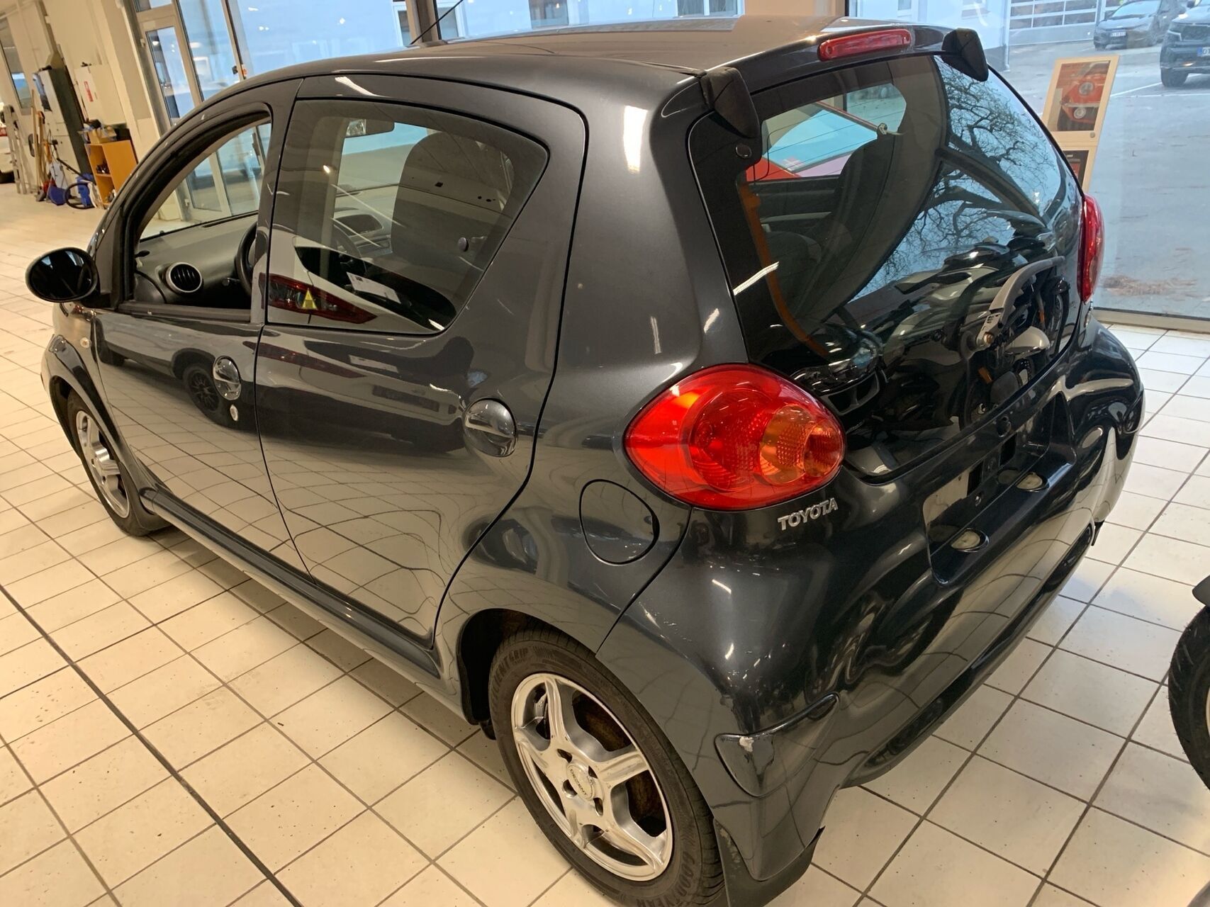 Toyota Aygo 1,0 Plus 68HK 3d