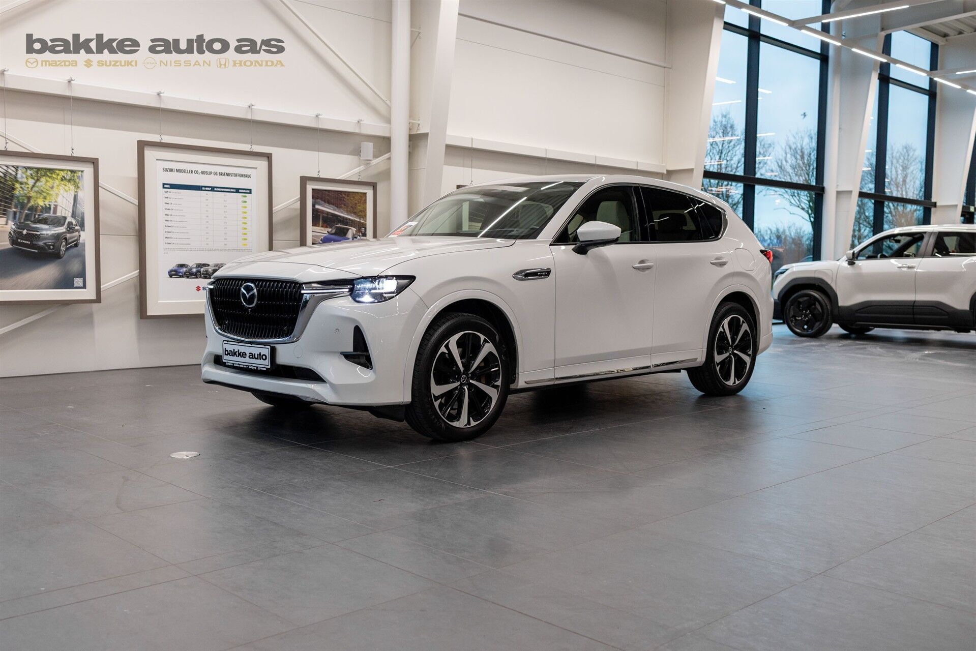 Mazda CX-60 2,5 e-Skyactiv  Plugin-hybrid Takumi AWD 327HK 5d 8g Aut.