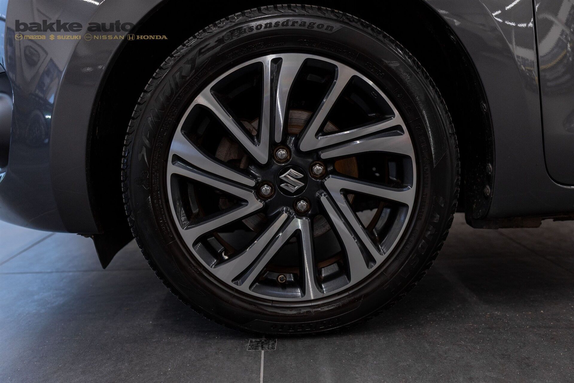 Suzuki Swift 1,2 Dualjet  Mild hybrid Exclusive AEB 83HK 5d