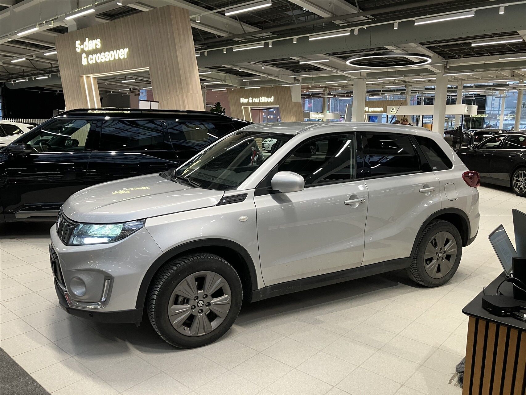 Suzuki Vitara 1,5 Hybrid Active AGS 102HK 5d 6g Aut.