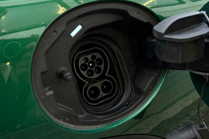 Grøn Mini Cooper SE fra 2021