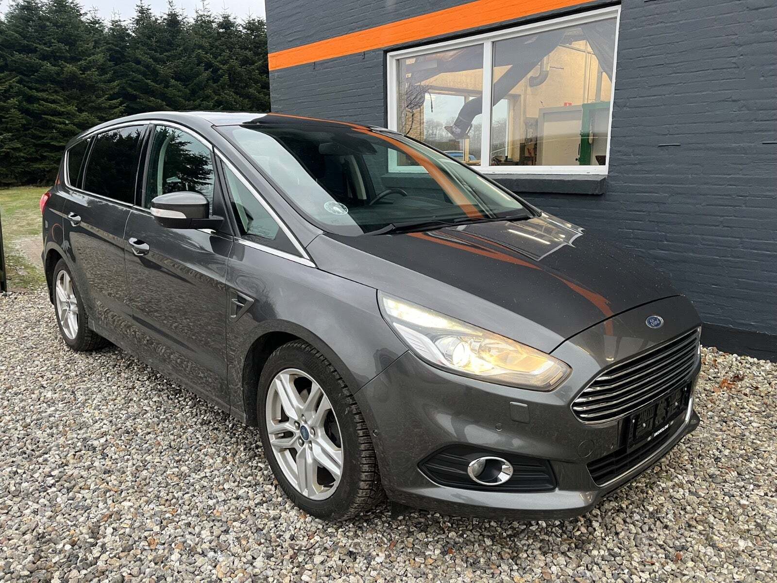 Ford S-MAX 1,5 SCTi 160 Titanium 7prs
