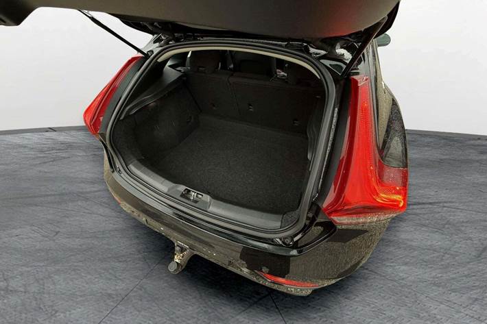 undefined Volvo V40 fra 2017